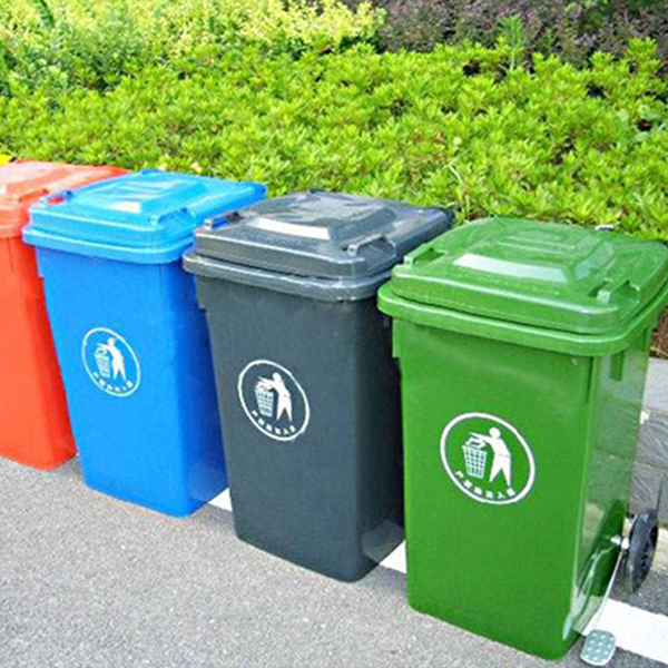 塑料垃圾桶批發（fā）