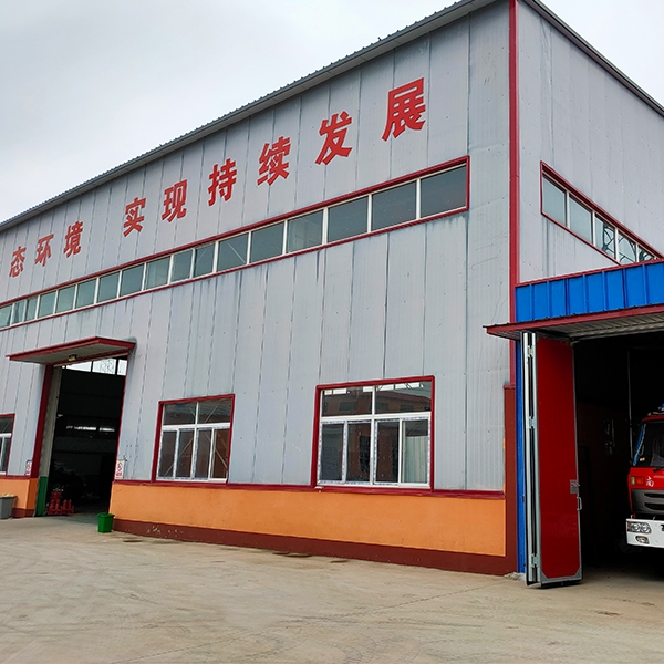 帶輪式（shì）垃圾桶廠家